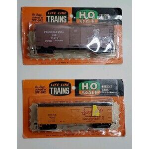Life-Like HO Scale Freight Cars Lot of 2 Vintage NOS PRR Dubuque